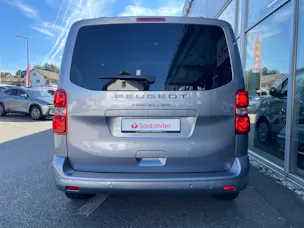Peugeot Traveller 2.0 BlueHDi Business Standard EAT8
