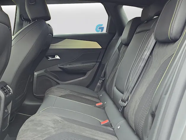 Peugeot 308 NEW SW 1.2 HEV 145 GT