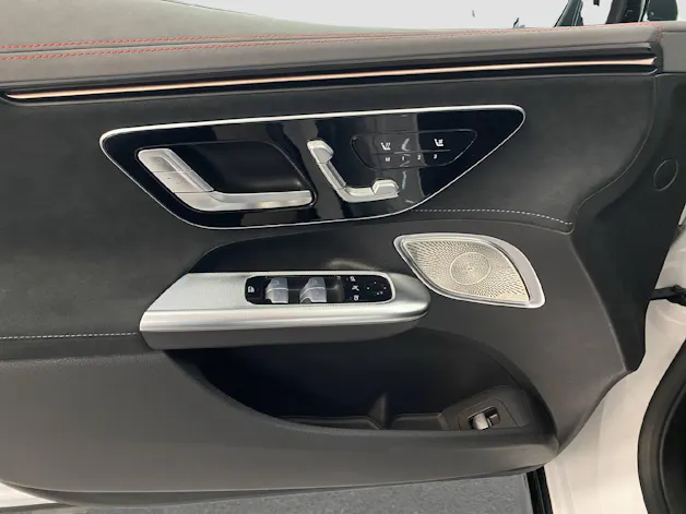 Mercedes-Benz EQE 43 AMG 4MATIC