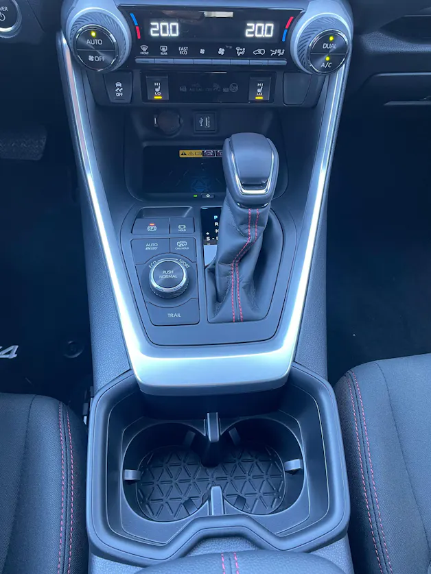 Toyota RAV-4 2.5 PHEV Trend e-CVT 4WD