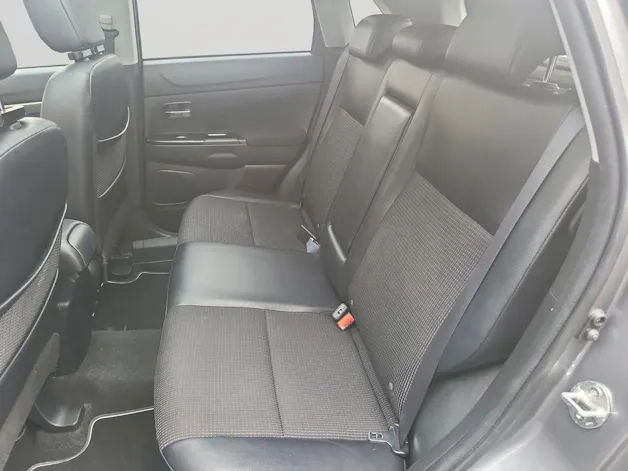 Peugeot 4008 1.8 HDi Allure 4WD