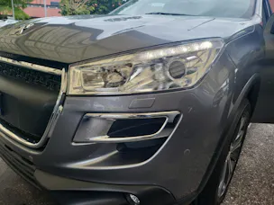 Peugeot 4008 1.8 HDi Allure 4WD