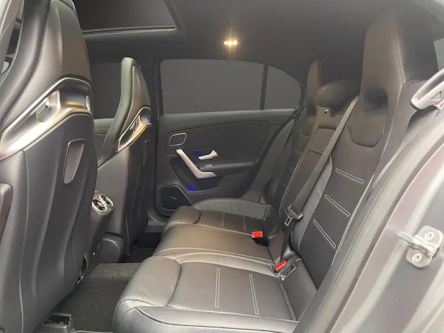 Mercedes-Benz AMG A 35 4MATIC Kompaktlimousine 8G-DCT