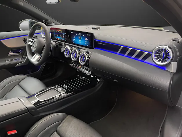Mercedes-Benz AMG A 35 4MATIC Kompaktlimousine 8G-DCT