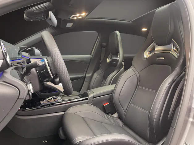 Mercedes-Benz AMG A 35 4MATIC Kompaktlimousine 8G-DCT