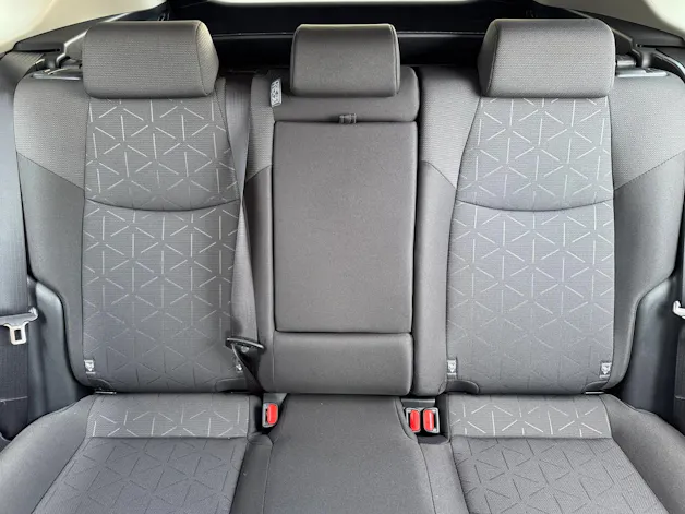 Toyota RAV-4 2.5 HSD Trend e-CVT 4WD