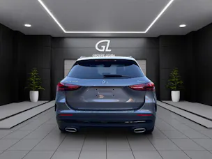 Mercedes-Benz GLA 220 4Matic 8G-DCT