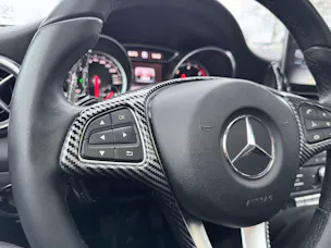 Mercedes-Benz GLA 200 d Swiss Star Edition Style 4Matic 7G-DCT