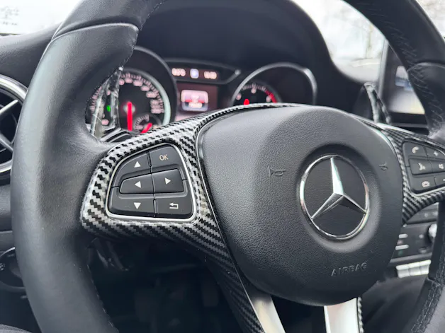 Mercedes-Benz GLA 200 d Swiss Star Edition Style 4Matic 7G-DCT