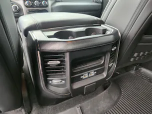 Dodge Ram 1500 3.6 V6 4x4 Bighorn 305PS / 3.4T AHK