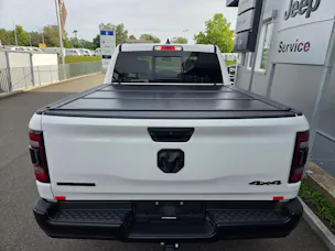 DODGE Ram 1500 3.6 V6 4x4 Bighorn 305PS / 3.4T AHK