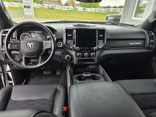 DODGE Ram 1500 3.6 V6 4x4 Bighorn 305PS / 3.4T AHK