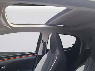 Peugeot 108 1.2 VTi R.GarrosTop