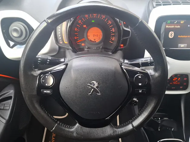 Peugeot 108 1.2 VTi R.GarrosTop