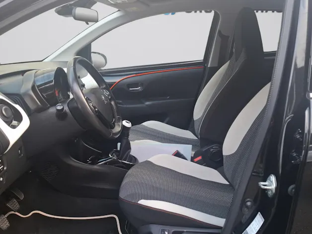 Peugeot 108 1.2 VTi R.GarrosTop