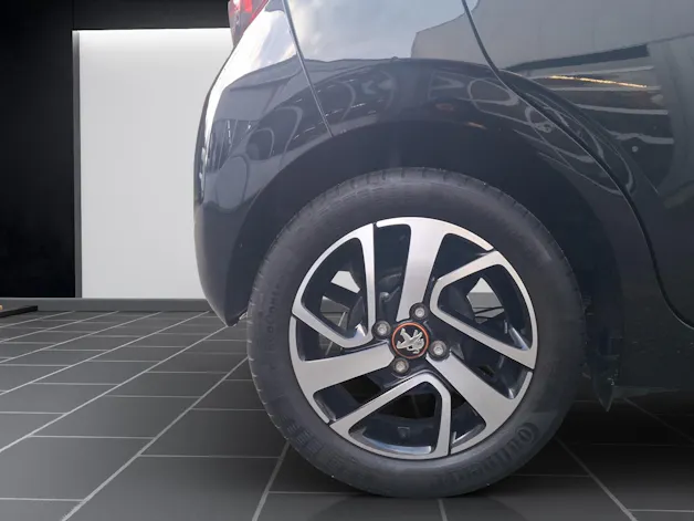Peugeot 108 1.2 VTi R.GarrosTop