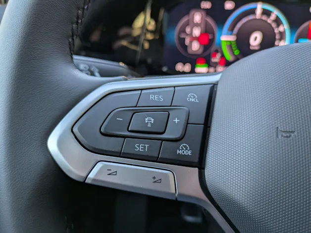 VW Golf 1.5 TSI PHEV Life