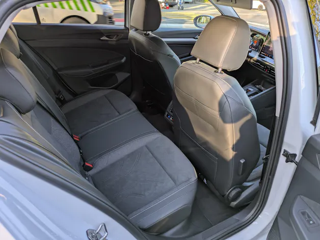 VW Golf 1.5 TSI PHEV Life