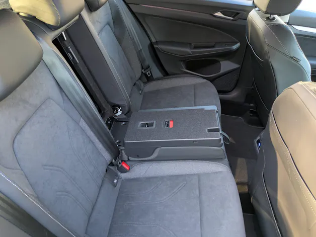 VW Golf 1.5 TSI PHEV Life