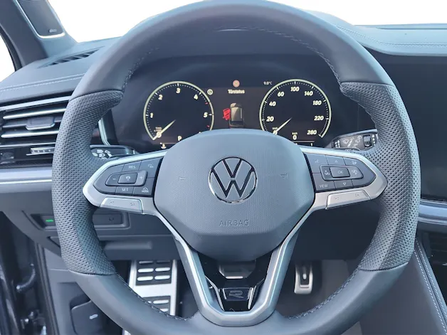 VW Touareg 3.0 TDI R-Line Final Edition Tiptronic