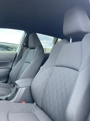 Toyota Corolla Cross 1.8 Trend e-CVT
