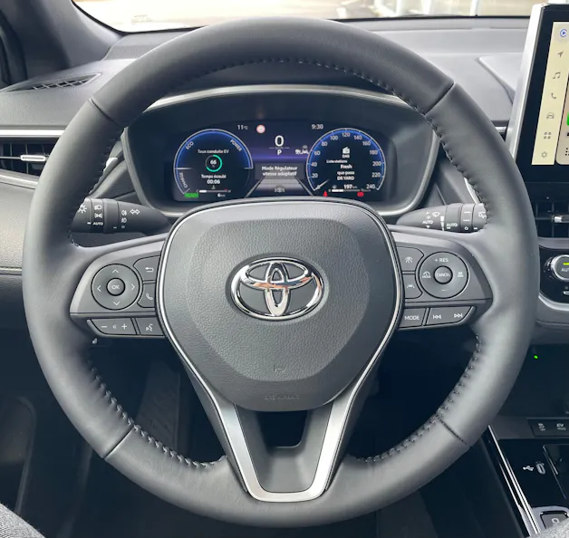 Toyota Corolla Cross 1.8 Trend e-CVT