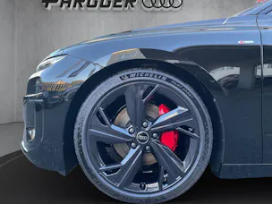 Audi A6 Avant e-tron quattro