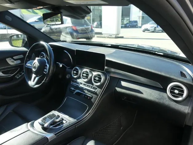 Mercedes-Benz C 220 d AMG Line 4Matic 9G-Tronic