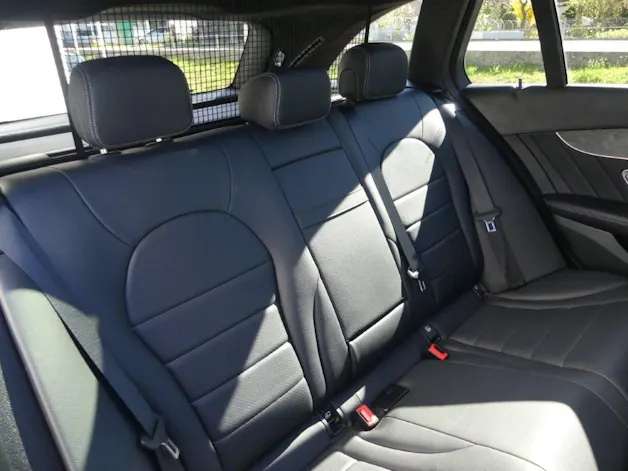 Mercedes-Benz C 220 d AMG Line 4Matic 9G-Tronic