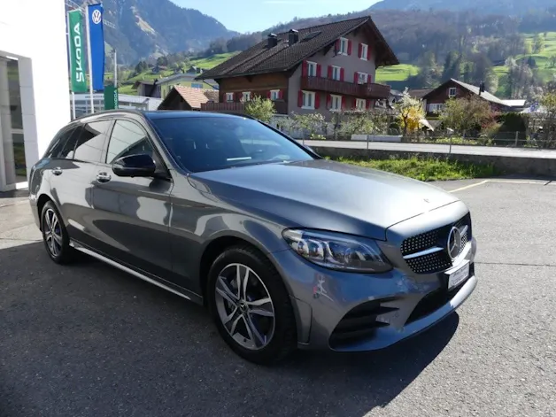 Mercedes-Benz C 220 d AMG Line 4Matic 9G-Tronic