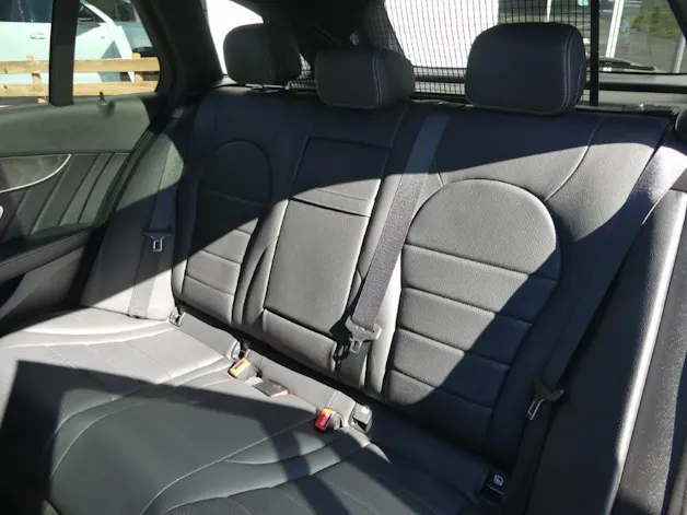 Mercedes-Benz C 220 d AMG Line 4Matic 9G-Tronic