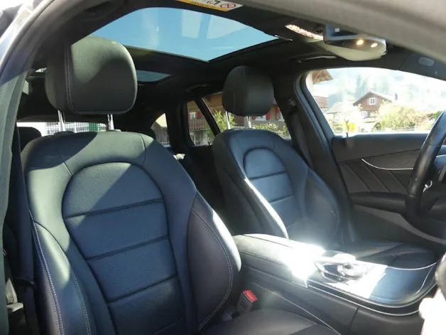 Mercedes-Benz C 220 d AMG Line 4Matic 9G-Tronic