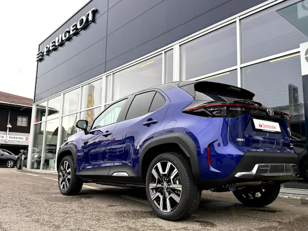 Toyota Yaris Cross 1.5 Premium AWDi e-CVT