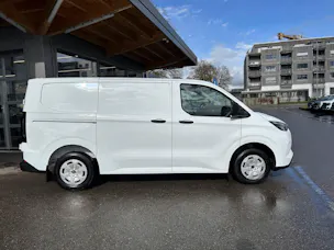 Ford Transit Custom Van 320 L1 2.5 Duratec 233 Trend PHEV