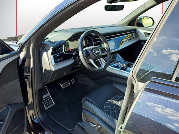 Audi Q8 50 TDI Black Edition quattro tiptronic