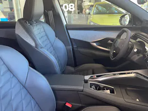 Peugeot 3008 NEW 73kWh GT