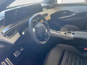Peugeot 3008 NEW 73kWh GT