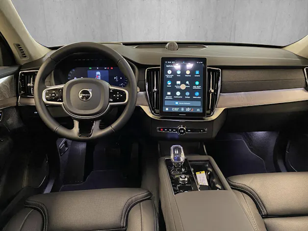Volvo XC90 B5 Benzin Mild Hybrid AWD Ultra Dark Geartronic