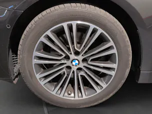 BMW 520d xDrive Touring Sport Line Steptronic