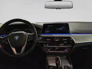 BMW 520d xDrive Touring Sport Line Steptronic