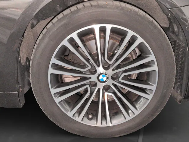 BMW 520d xDrive Touring Sport Line Steptronic