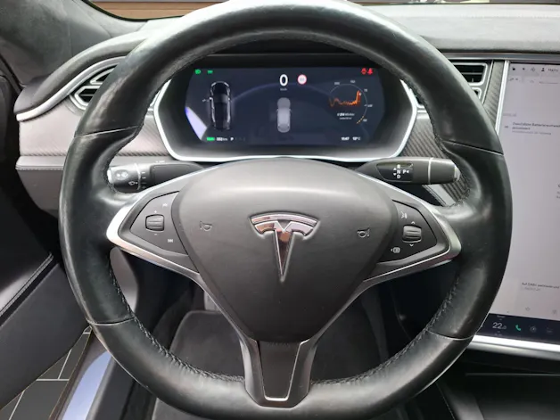 Tesla Model S 90 D