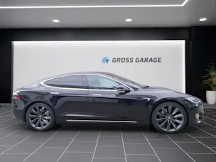 Tesla Model S 90 D