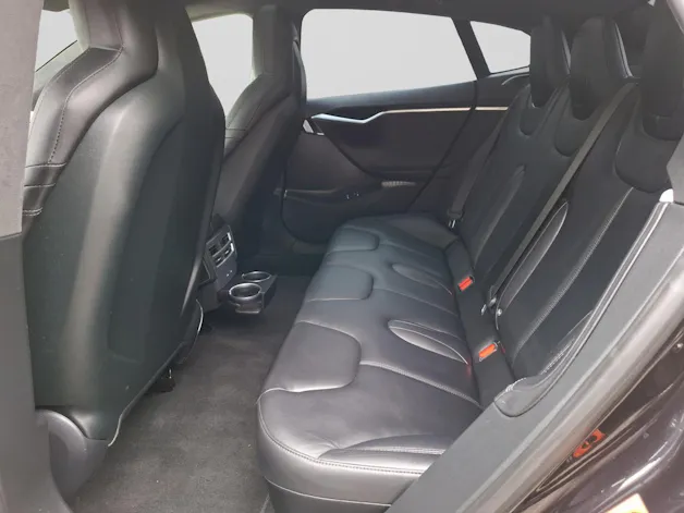 Tesla Model S 90 D