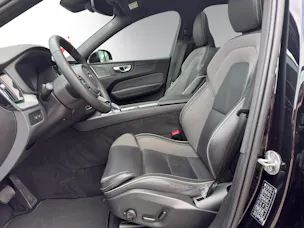 Volvo XC60 T8 eAWD Ultim Dark
