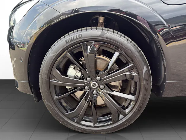 Volvo XC60 T8 eAWD Ultim Dark