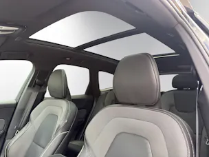 Volvo XC60 T8 eAWD Ultim Dark