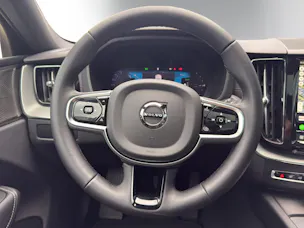 Volvo XC60 T8 eAWD Ultim Dark