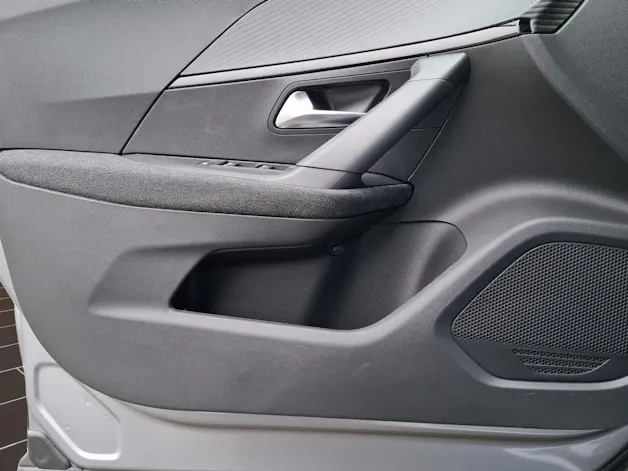 Peugeot 2008 NEW 156 e Style