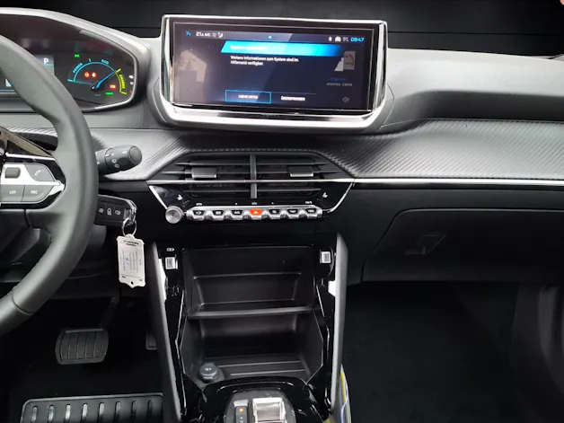 Peugeot 2008 NEW 156 e Style